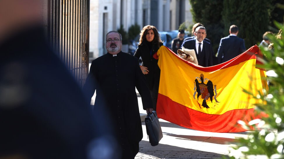 Los juristas rechazan que sea delito la apología del franquismo como defienden el Gobierno y los colectivos de memoria