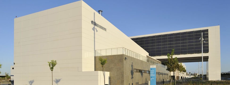 Un hombre de 88 años al que los médicos recomendaron aislamiento en Madrid viaja a Murcia y acaba ingresado en la UCI
