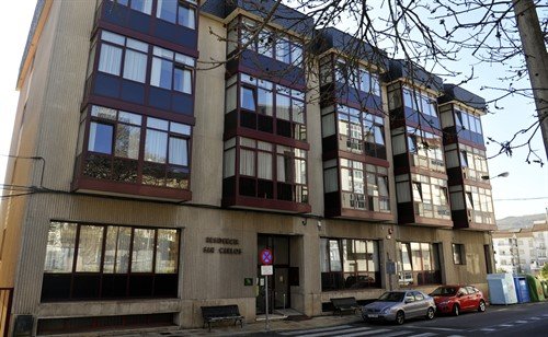 O Sergas deriva un positivo na COVID-19 á residencia de Celanova con persoas sas