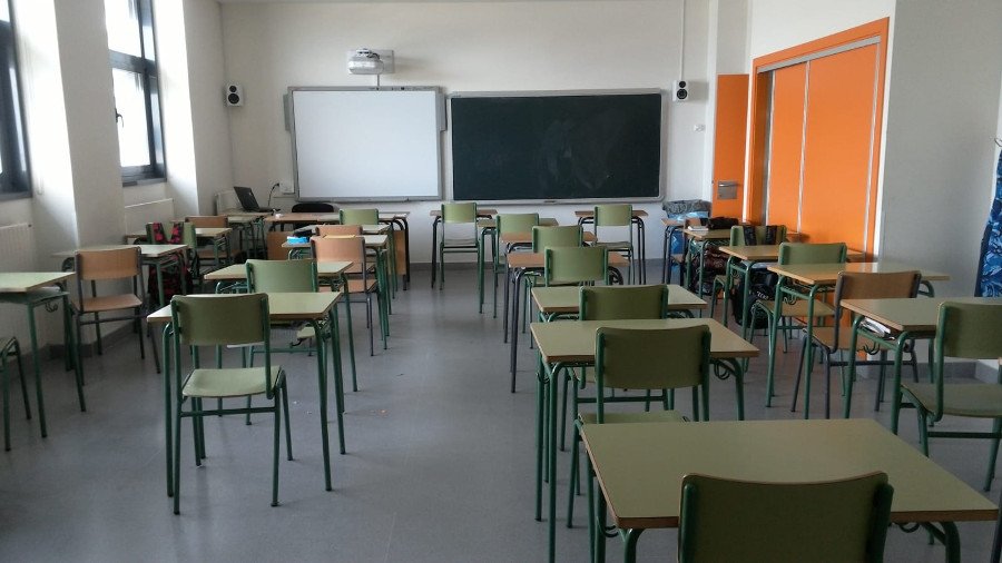 Propostas desde o profesorado para un reinicio do curso seguro perante a “despreocupación” da Xunta