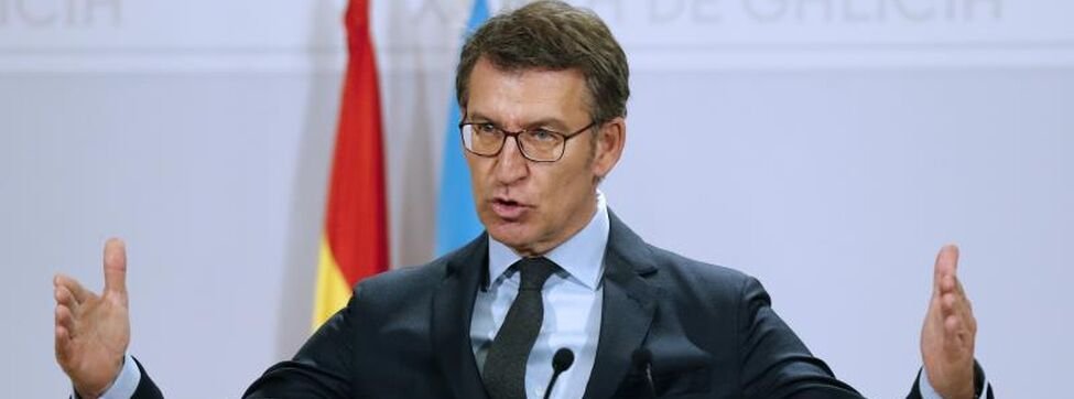 Feijóo toma distancia con Casado en la precampaña mientras acusa al Gobierno de "ocultar la cifra de muertos"