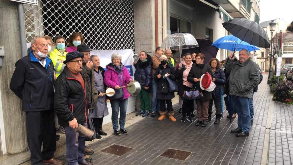 Cazoladas no Condado e A Paradanta reclaman unha sanidade pública de calidade